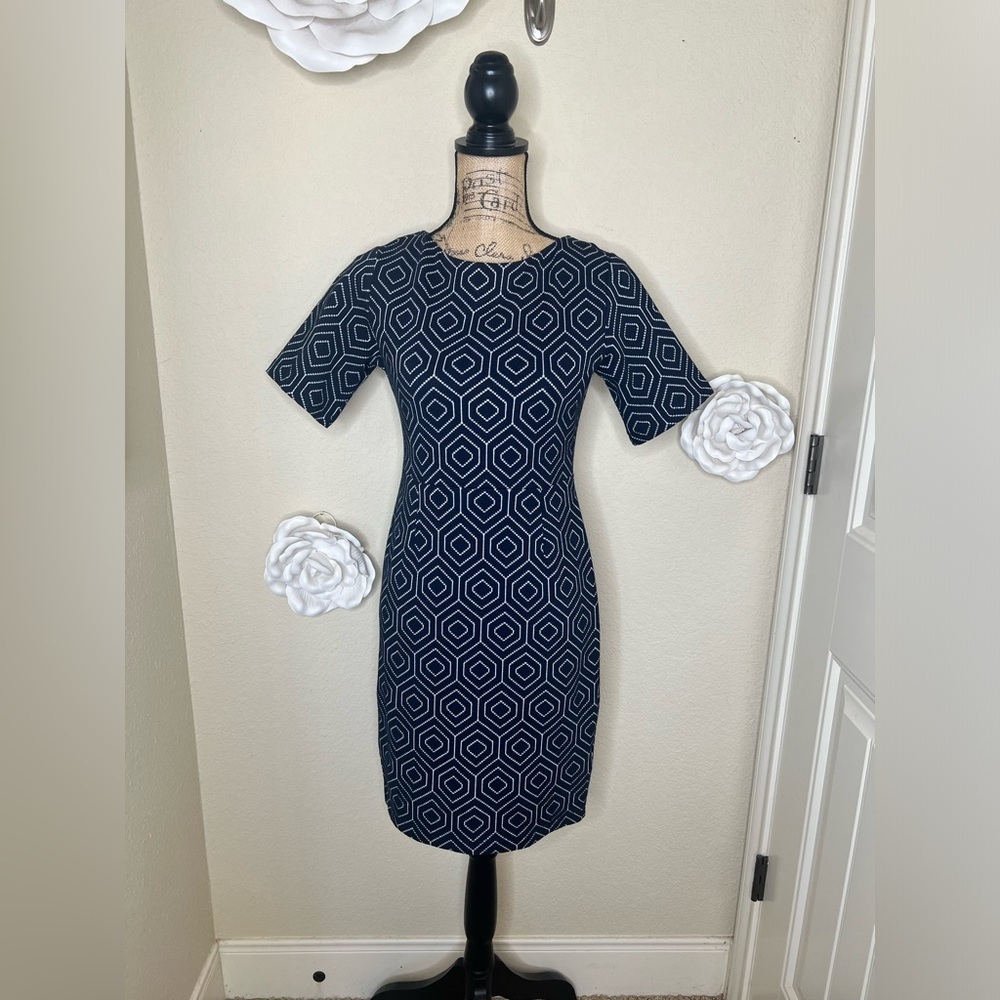 NTM: F&F Navy Blue & White Geometric A-line Style Knee Length Dress Size 4